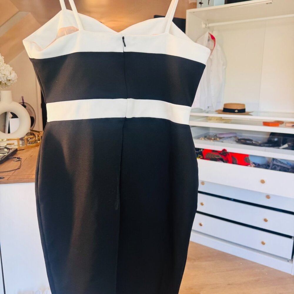 Color Block Dress - Picture 2 of 2